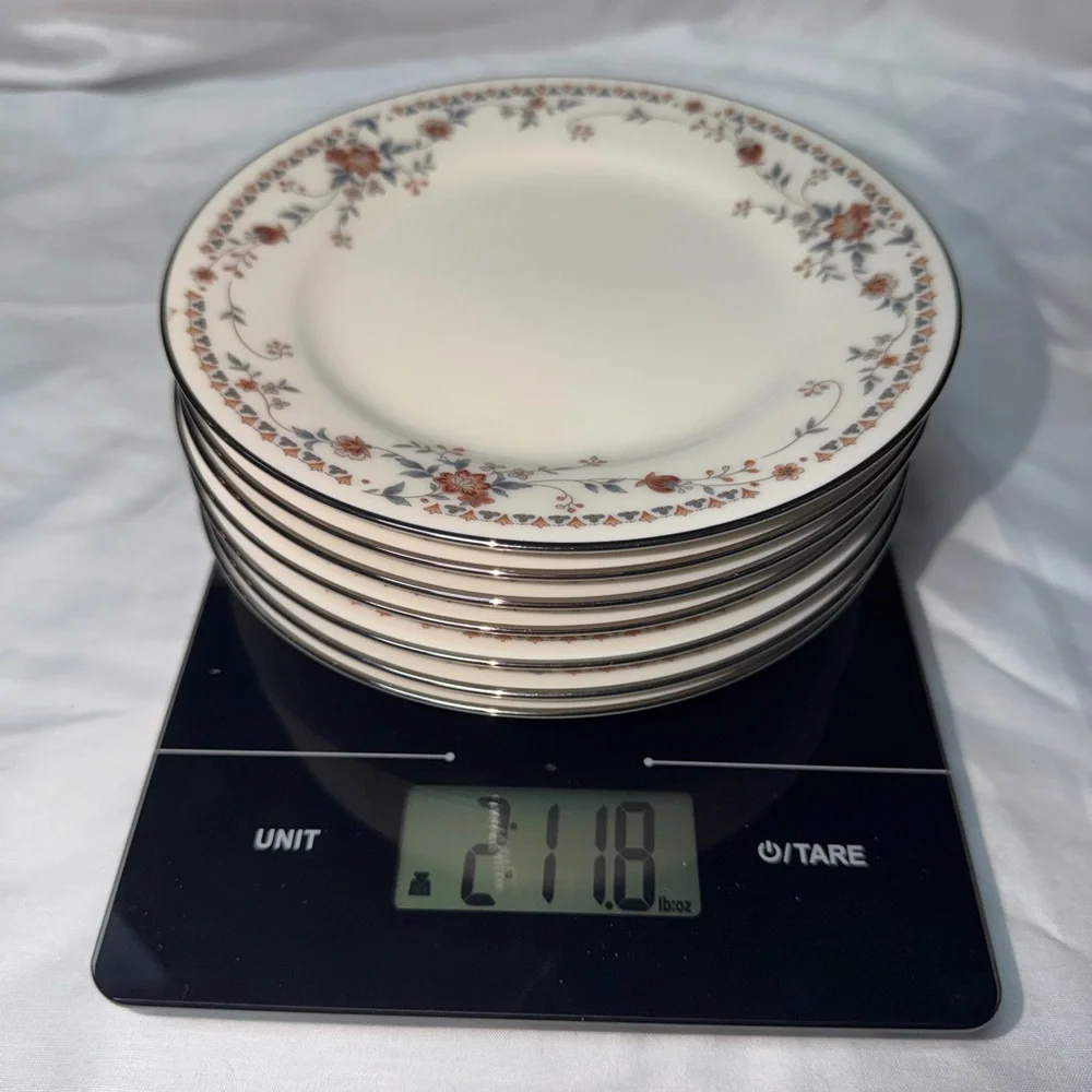 Floral Patterned Appetizer/ Dessert Plates Set